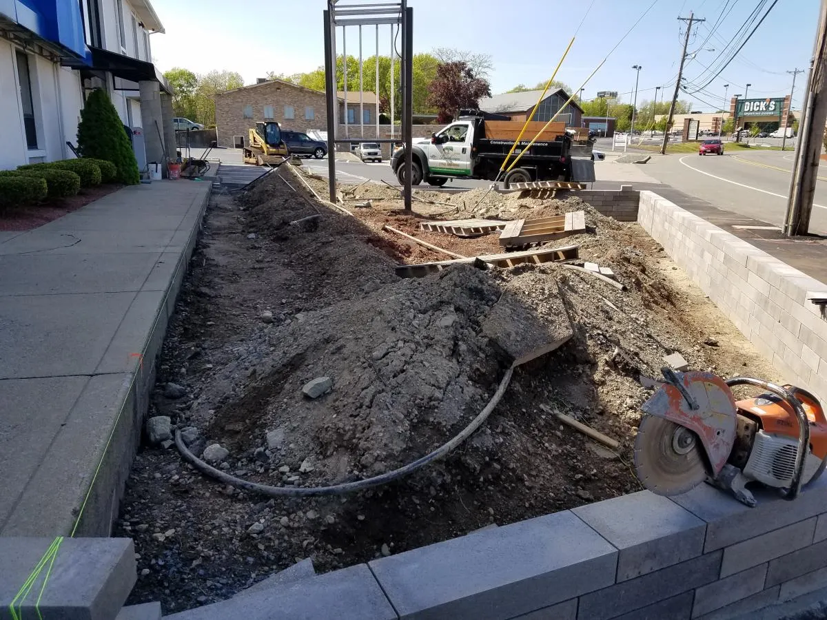 work photo from niceandgreenlandscape.com