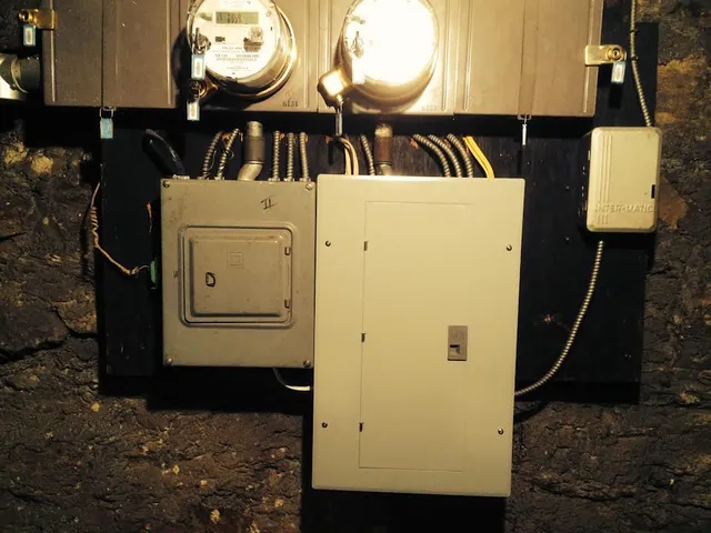 work photo from qualityelectricalcontractor.com