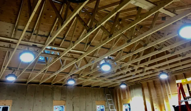 Cutrona Electric LLC LED barn lights
