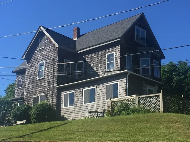 MIK Roofing & Construction LLC.