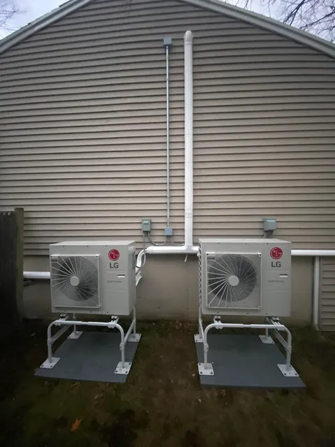 Dual LG Units on Snow Stands
