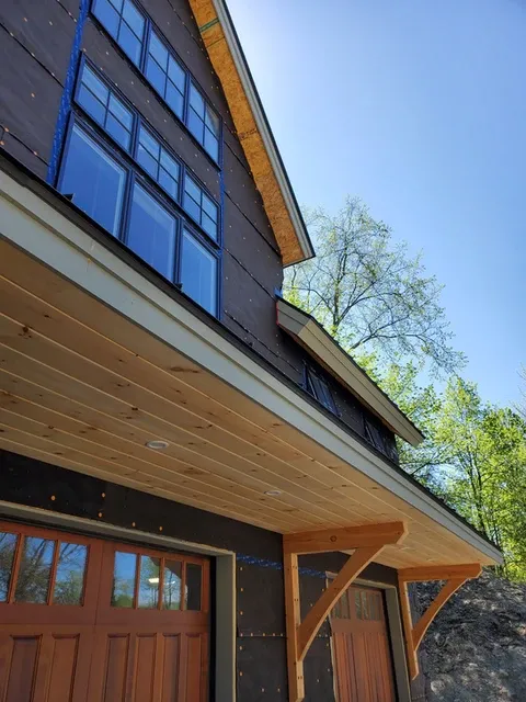 Exterior home lights in Vermont