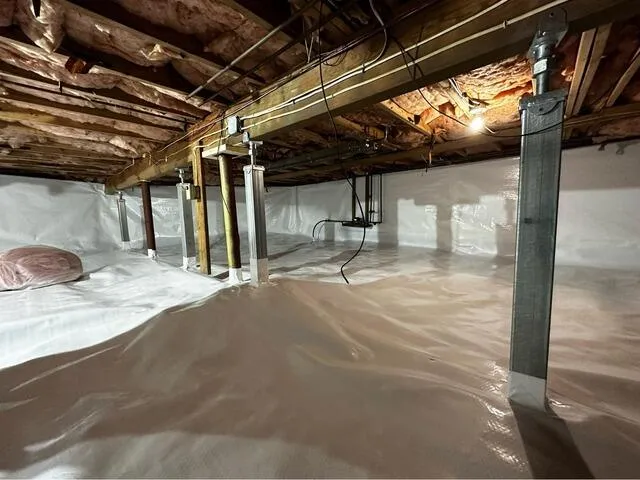 Hampton, NH homeowner calls TC Hafford Basement Systems to solve his sagging floor and encapsulate the crawlspace!