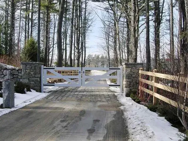 Closed White Gate — Barrington, NH — 125 Maintenance & Fence Inc