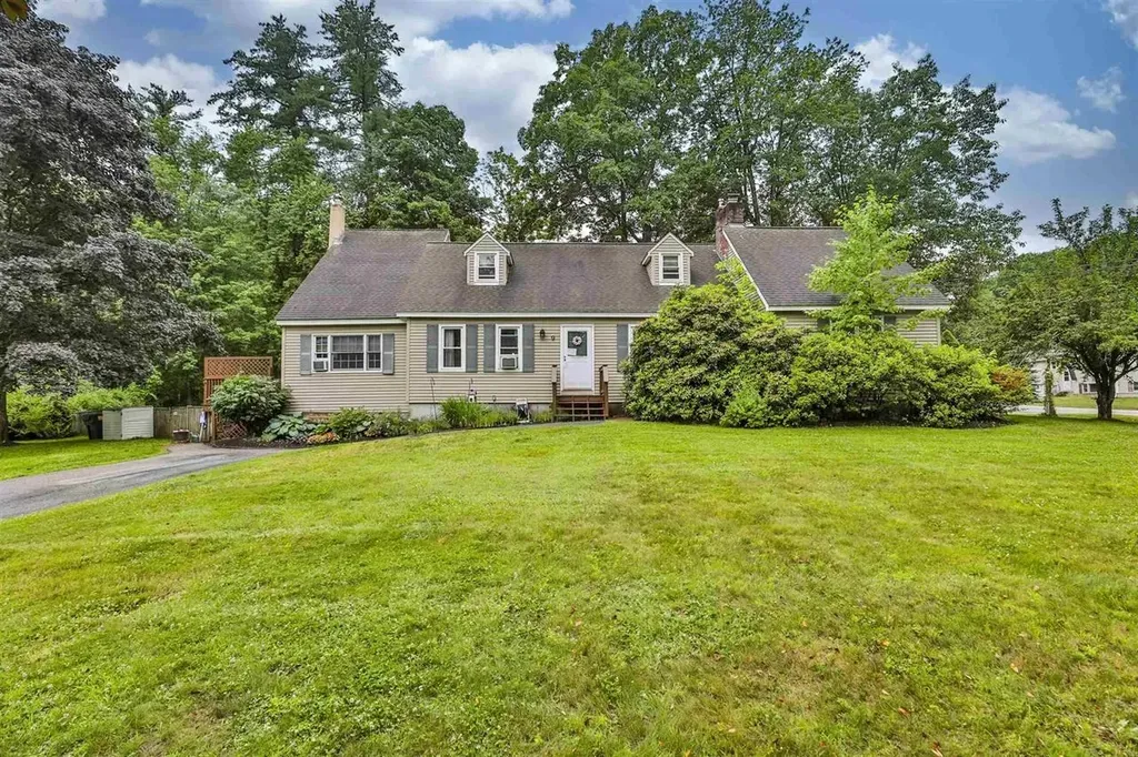 9 Candy Lane Merrimack NH 03054
