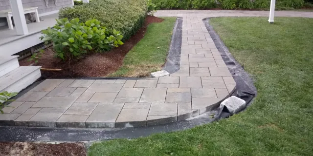 work photo from rocklandlandscapingmasonry.com