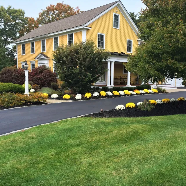 Lakeview Landscaping work photo
