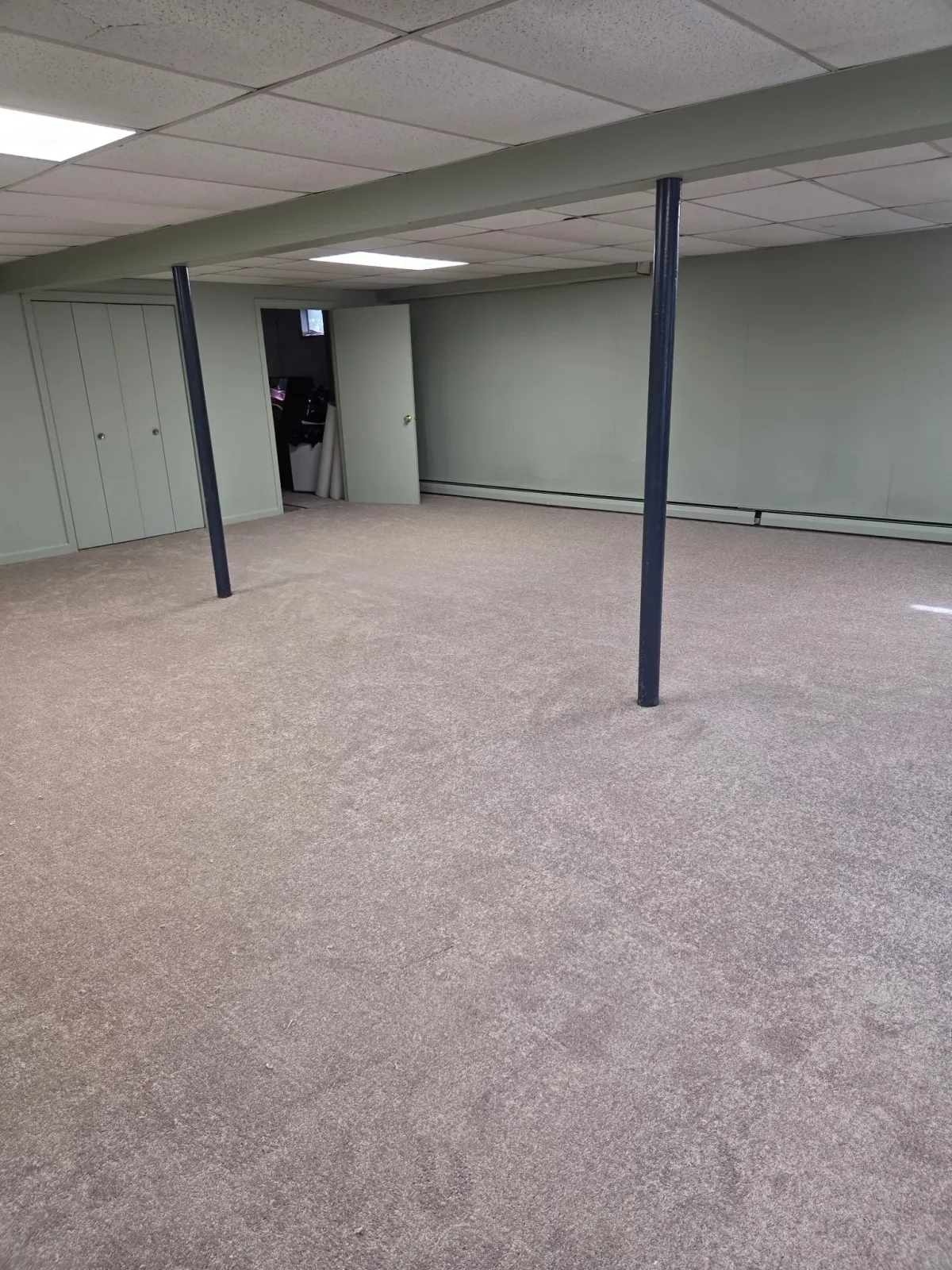 work photo from carpetcreationsnh.com