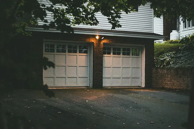 work photo from benzgaragedoors.com