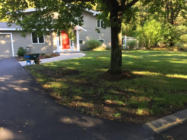 work photo from juniorlandscapingbedford.com