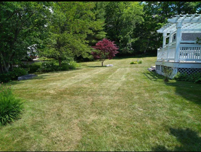 SK Lawn Care work photo