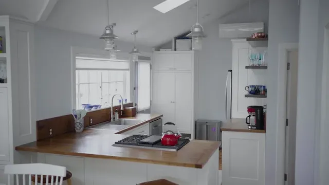 Wellfleet Kitchen 3.jpg