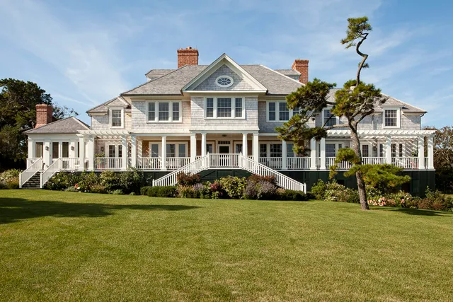 Martha's Vineyard Construction Company work photo