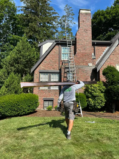 O'LYN Roofing work photo