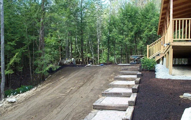 work photo from 5stoneslandscaping.com