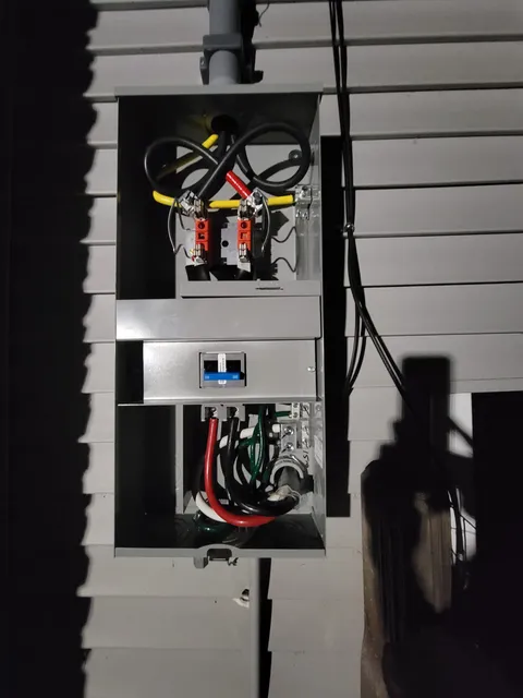 work photo from mjpelectrician.com