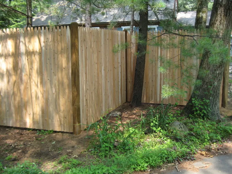 work photo from neighborlyfence.com