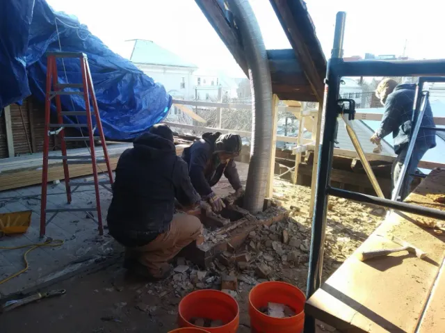 work photo from construction-me.com