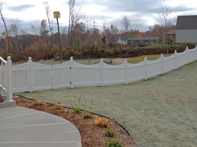 work photo from steadfastfence.com