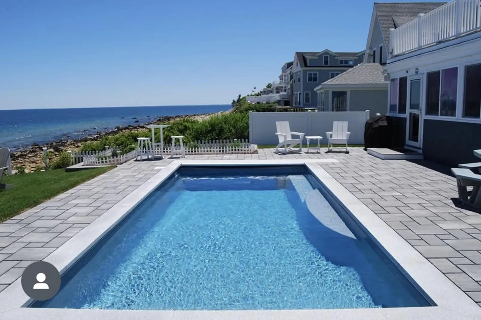 work photo from crystal-clear-pools.com
