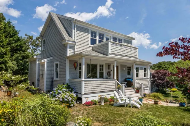 Chatham MA Single Family Home For Sale: $1,795,000
