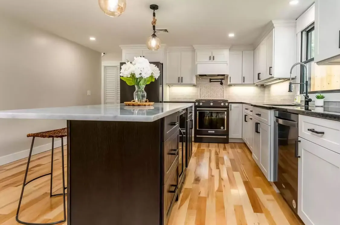 pierce-plumbing-heating-cape-cod-kitchens