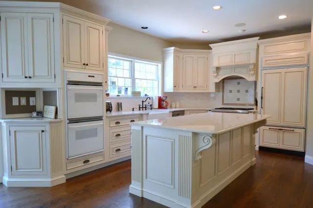 Tuscan Glazed Kitchen Cabinets - Cross River NY