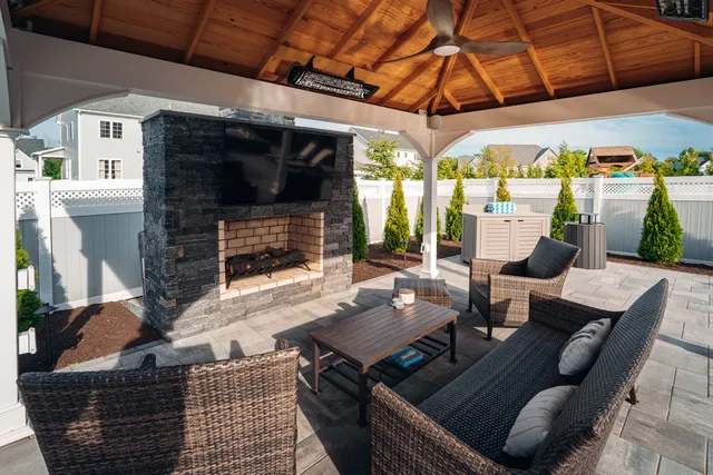 Outdoor Living
