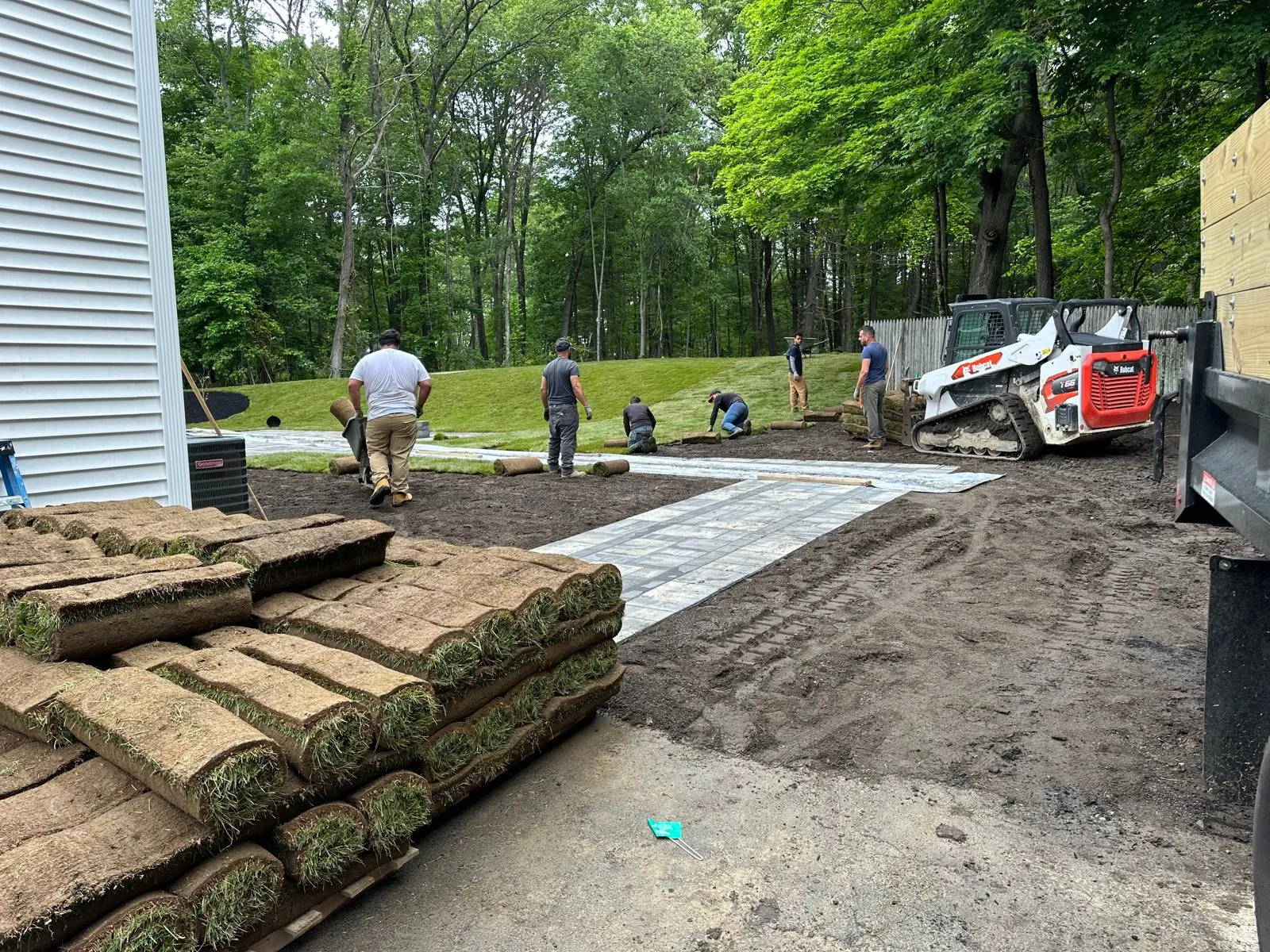 Right Way Landscaping Corp.