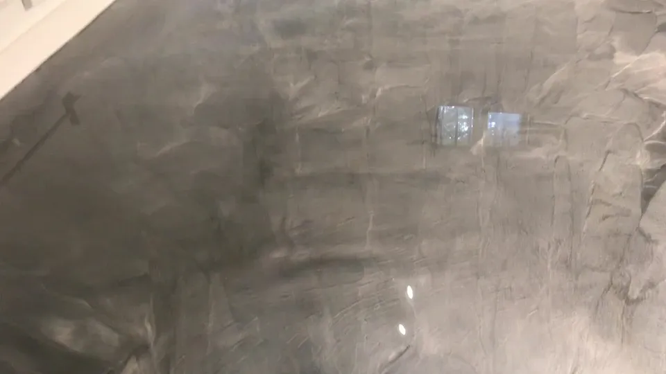 work photo from polishedconcretesolution.com