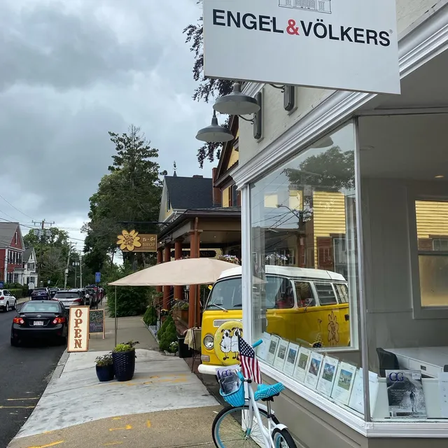 Engel & Völkers Plymouth work photo