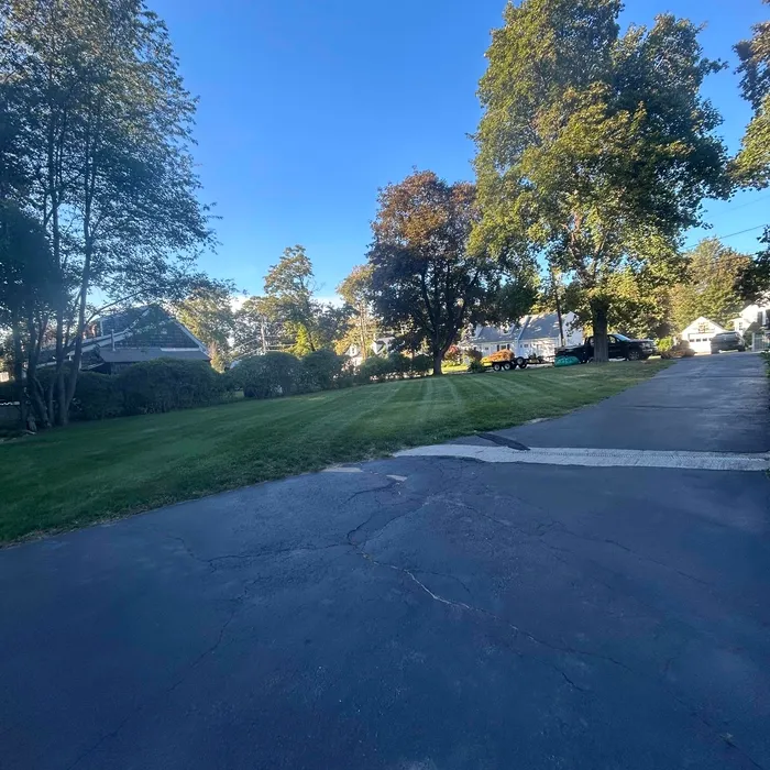 BD LANDSCAPE & TREE SERVICE researched project photo