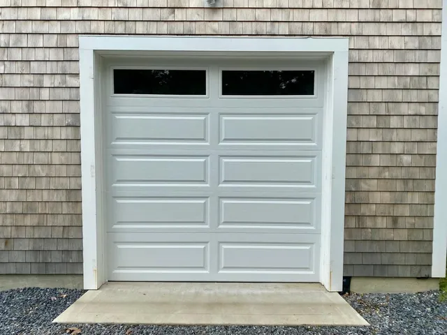 work photo from bluefinlocksmithandgaragedoors.com