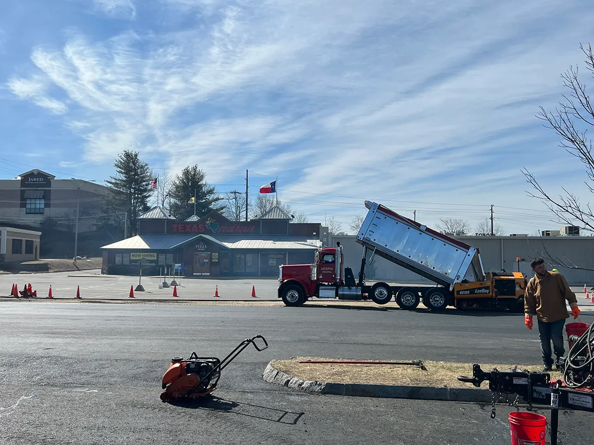 work photo from atlanticasphaltpaving.net