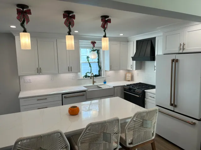CHESTNUT HILL KITCHEN REMODEL