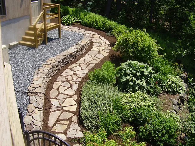 work photo from easternvalleylandscaping.com