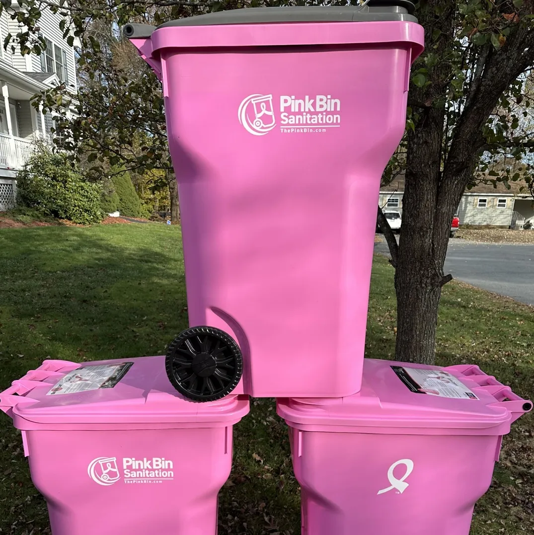 work photo from thepinkbin.com