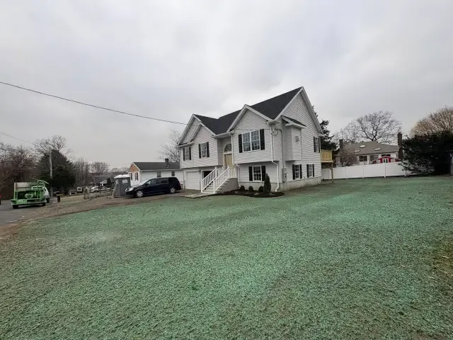 587946337_1655304425765074_2652672546831320902_n