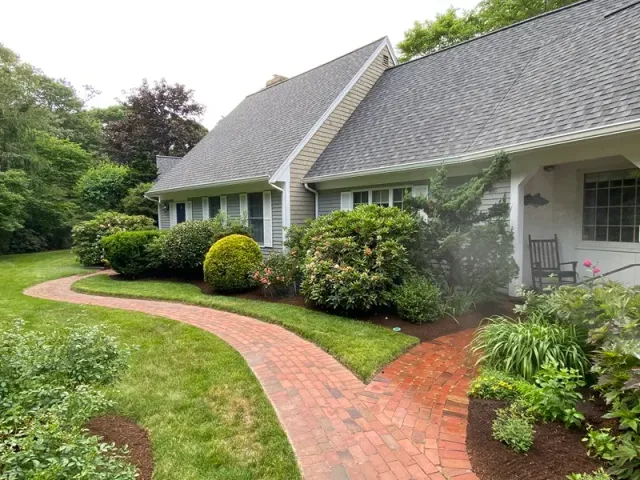 lawn mowing and maintenance in south plymouth, ma