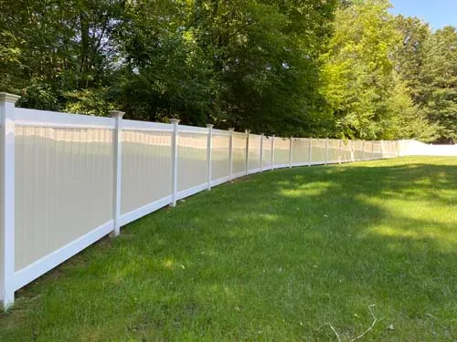 work photo from devine-fence.com