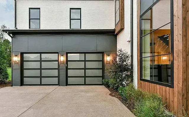 Pezza Garage Doors