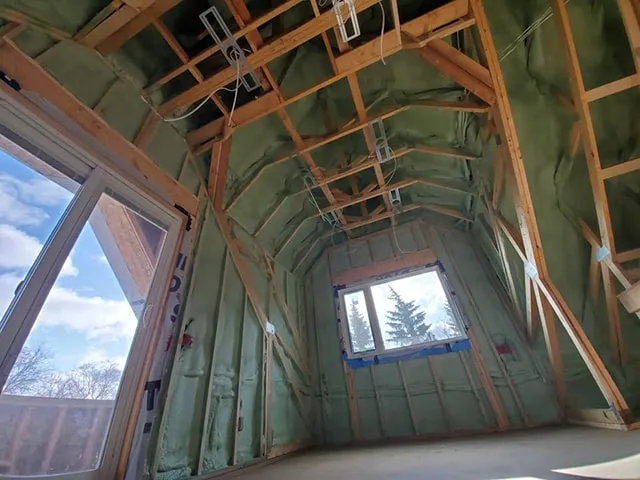 spray-foam-insulation-new-hampshire