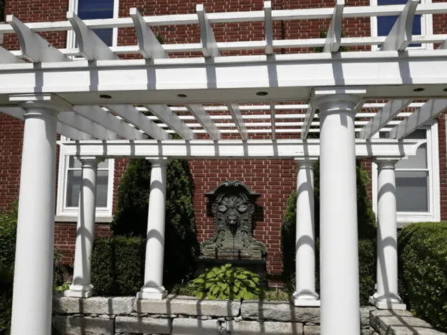 work photo from shorelinemillwork.com