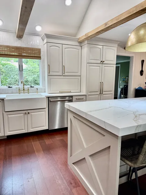 brand new remodeled kitchen with new countertops