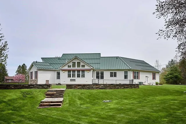 work photo from usmetalroofing.com