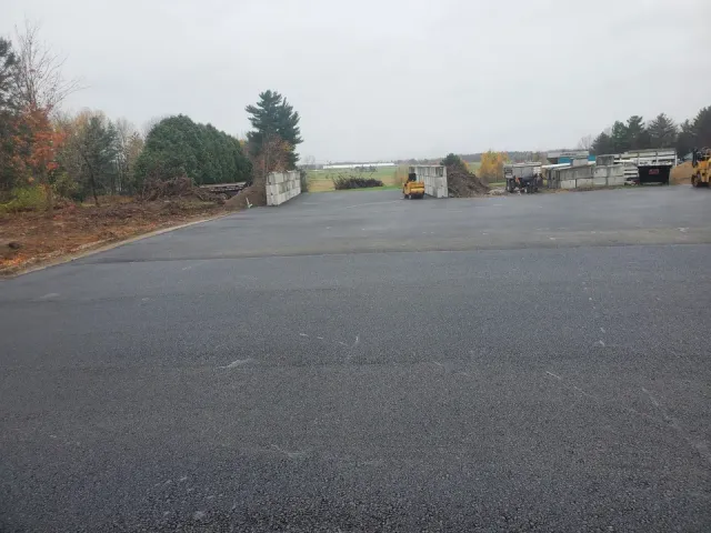 D & F Excavating & Paving Inc work photo