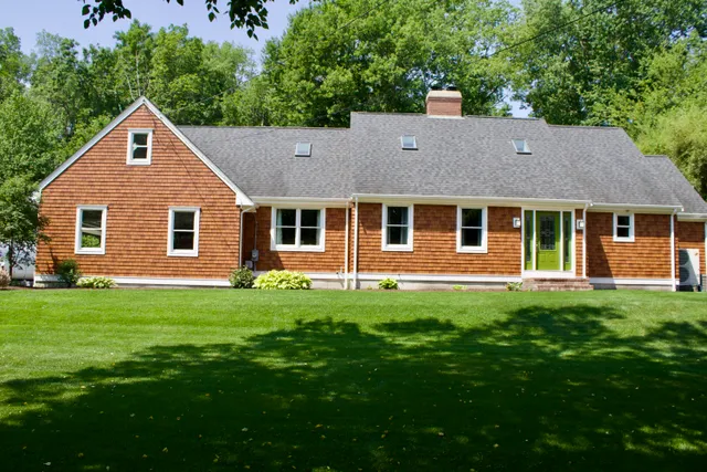 Cruz Home Improvement RI work photo