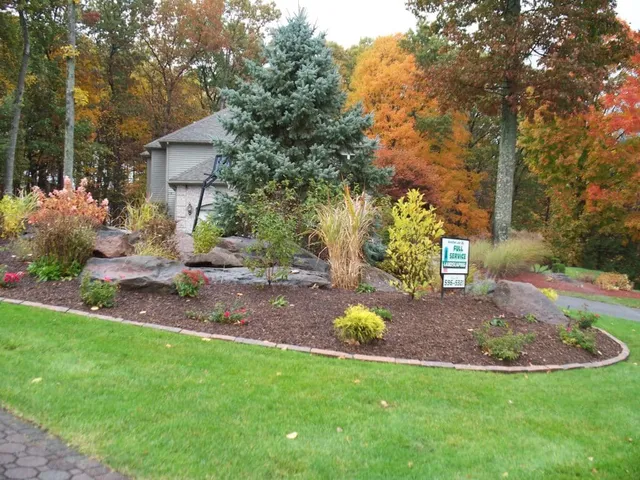 work photo from fullservicelandscaping.net