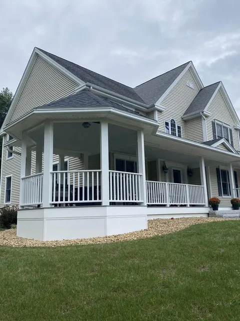 work photo from mycastlebuilders.com