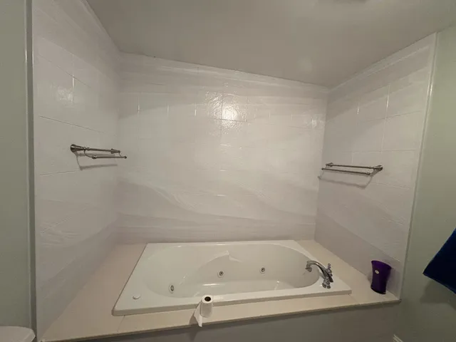 Bath Fitter work photo